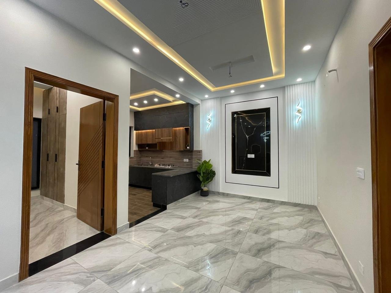 Lounge Area Tiling